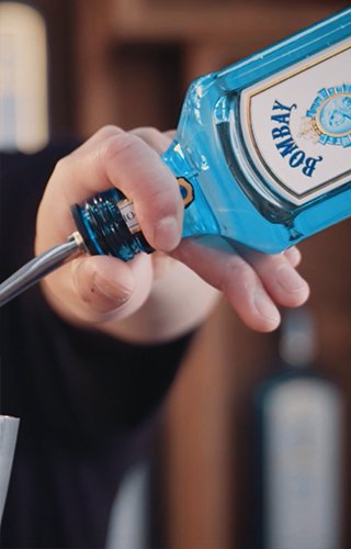 BOMBAY SAPPHIRE CANVAS